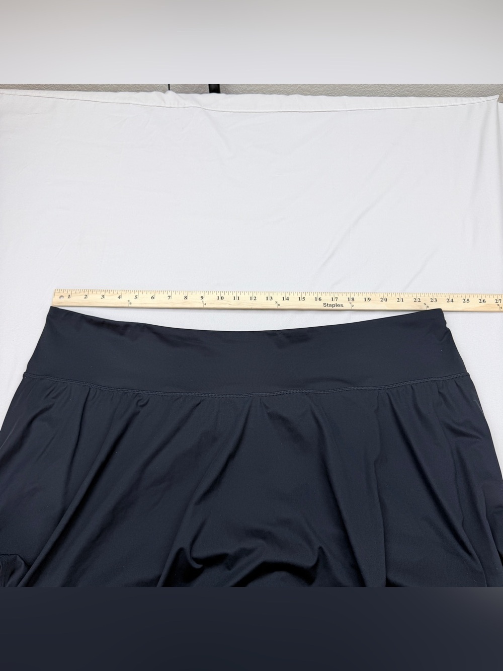 Old Navy Black Active Skort with Built-In Shorts - Picture 5 of 6